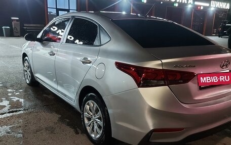 Hyundai Solaris II рестайлинг, 2019 год, 845 000 рублей, 7 фотография