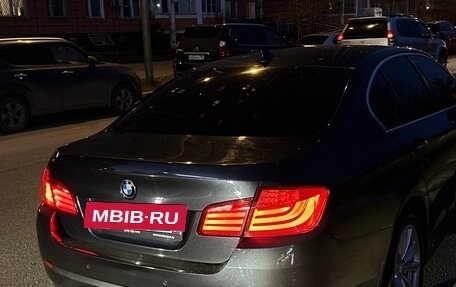 BMW 5 серия, 2013 год, 1 480 000 рублей, 2 фотография