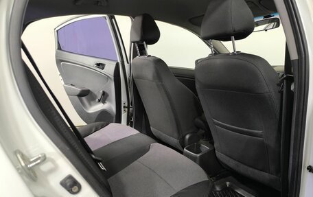 Hyundai Solaris II рестайлинг, 2013 год, 860 000 рублей, 11 фотография