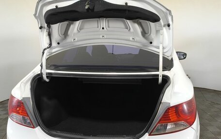 Hyundai Solaris II рестайлинг, 2013 год, 860 000 рублей, 14 фотография