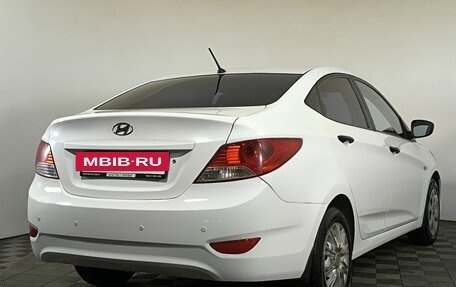 Hyundai Solaris II рестайлинг, 2013 год, 860 000 рублей, 4 фотография