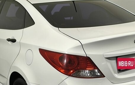 Hyundai Solaris II рестайлинг, 2013 год, 860 000 рублей, 16 фотография
