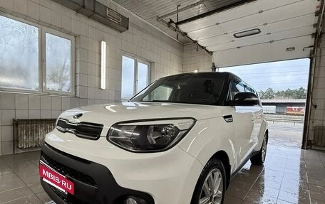 KIA Soul II рестайлинг, 2018 год, 1 450 000 рублей, 11 фотография