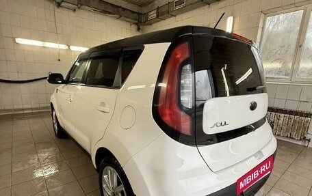 KIA Soul II рестайлинг, 2018 год, 1 450 000 рублей, 17 фотография
