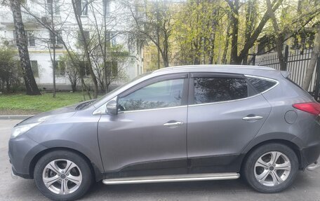 Hyundai ix35 I рестайлинг, 2011 год, 1 000 000 рублей, 6 фотография