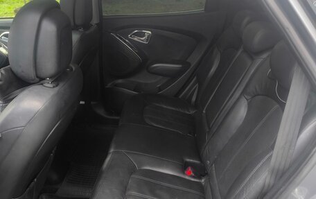 Hyundai ix35 I рестайлинг, 2011 год, 1 000 000 рублей, 9 фотография