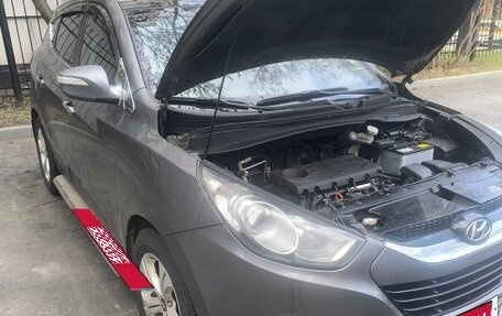 Hyundai ix35 I рестайлинг, 2011 год, 1 000 000 рублей, 3 фотография