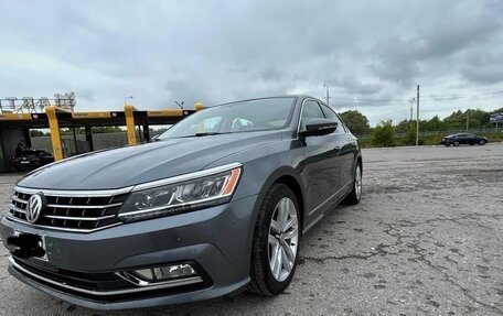 Volkswagen Passat B8 рестайлинг, 2016 год, 1 920 000 рублей, 2 фотография