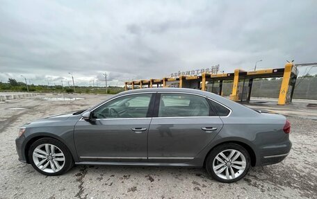 Volkswagen Passat B8 рестайлинг, 2016 год, 1 920 000 рублей, 3 фотография