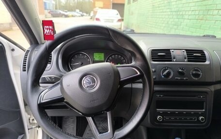 Skoda Fabia II, 2014 год, 920 000 рублей, 12 фотография