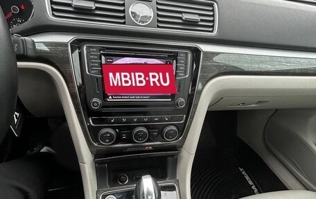 Volkswagen Passat B8 рестайлинг, 2016 год, 1 920 000 рублей, 7 фотография