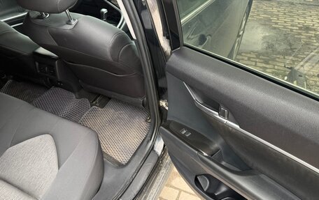 Toyota Camry, 2021 год, 1 790 000 рублей, 8 фотография