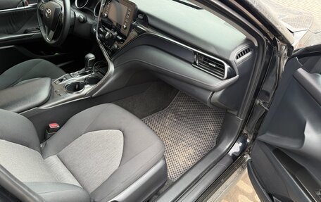 Toyota Camry, 2021 год, 1 790 000 рублей, 7 фотография