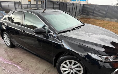 Toyota Camry, 2021 год, 1 790 000 рублей, 16 фотография