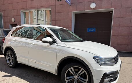 Volkswagen Tiguan II, 2018 год, 2 910 000 рублей, 5 фотография