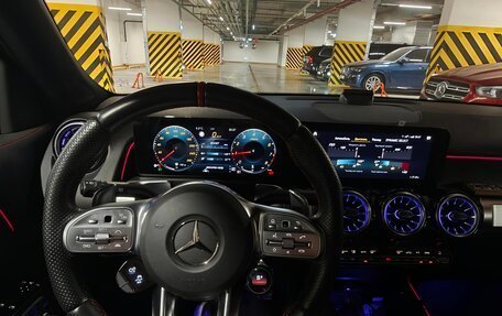 Mercedes-Benz GLB AMG, 2022 год, 5 700 000 рублей, 14 фотография