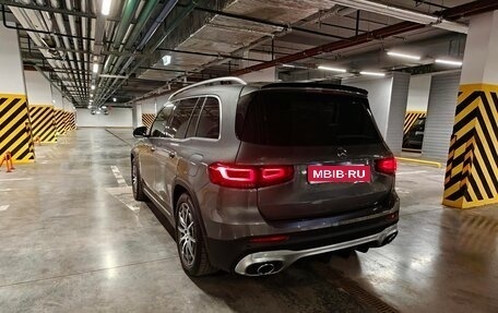 Mercedes-Benz GLB AMG, 2022 год, 5 700 000 рублей, 4 фотография