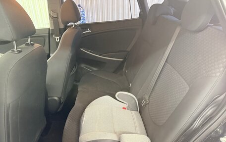 Hyundai Solaris II рестайлинг, 2011 год, 820 000 рублей, 9 фотография