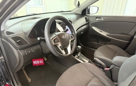 Hyundai Solaris II рестайлинг, 2011 год, 820 000 рублей, 7 фотография