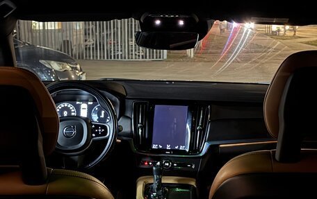 Volvo V90 Cross Country I рестайлинг, 2017 год, 2 800 000 рублей, 9 фотография