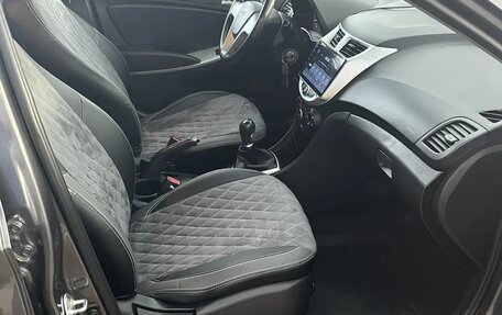 Hyundai Solaris II рестайлинг, 2014 год, 890 000 рублей, 6 фотография