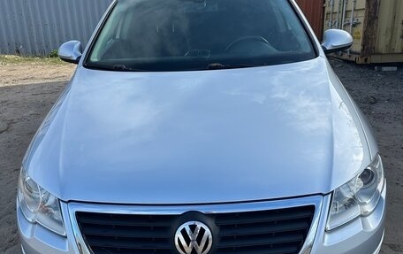 Volkswagen Passat B6, 2007 год, 630 000 рублей, 1 фотография