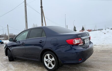 Toyota Corolla, 2011 год, 980 000 рублей, 3 фотография