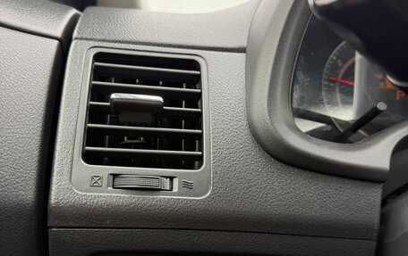 Toyota Corolla, 2011 год, 980 000 рублей, 6 фотография