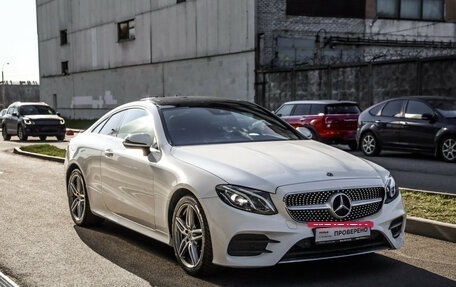 Mercedes-Benz E-Класс, 2019 год, 4 780 000 рублей, 4 фотография