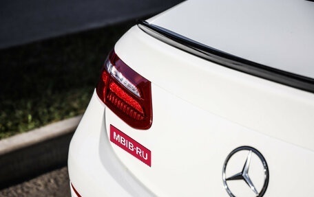 Mercedes-Benz E-Класс, 2019 год, 4 780 000 рублей, 6 фотография