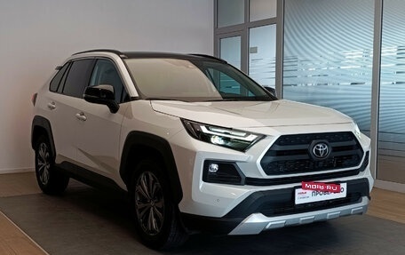 Toyota RAV4, 2024 год, 4 150 000 рублей, 3 фотография