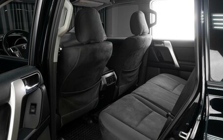 Toyota Land Cruiser Prado 150 рестайлинг 2, 2013 год, 2 749 000 рублей, 11 фотография