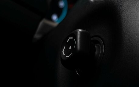 Toyota Land Cruiser Prado 150 рестайлинг 2, 2013 год, 2 749 000 рублей, 20 фотография