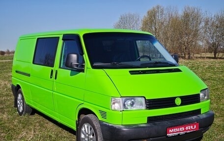 Volkswagen Transporter T4, 2002 год, 1 380 000 рублей, 1 фотография