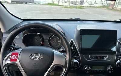 Hyundai Tucson III, 2010 год, 999 999 рублей, 1 фотография