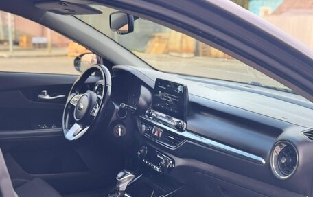 KIA Cerato IV, 2019 год, 1 900 000 рублей, 2 фотография