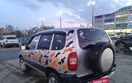 Chevrolet Niva I рестайлинг, 2005 год, 300 000 рублей, 2 фотография