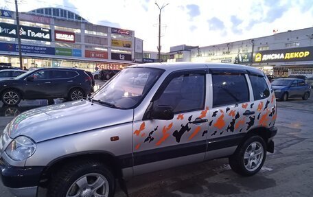 Chevrolet Niva I рестайлинг, 2005 год, 300 000 рублей, 13 фотография