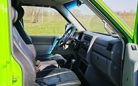 Volkswagen Transporter T4, 2002 год, 1 380 000 рублей, 7 фотография