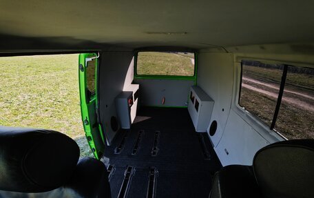 Volkswagen Transporter T4, 2002 год, 1 380 000 рублей, 15 фотография