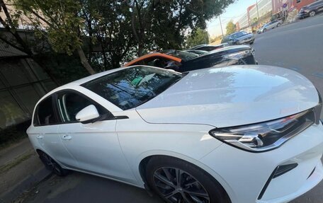 Geely Emgrand, 2023 год, 1 500 000 рублей, 2 фотография