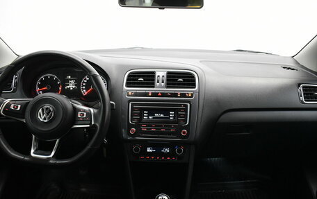 Volkswagen Polo VI (EU Market), 2020 год, 1 570 000 рублей, 5 фотография