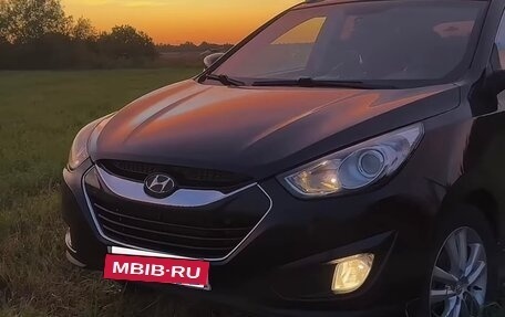 Hyundai Tucson III, 2010 год, 999 999 рублей, 8 фотография