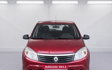 Renault Sandero I, 2013 год, 690 000 рублей, 2 фотография