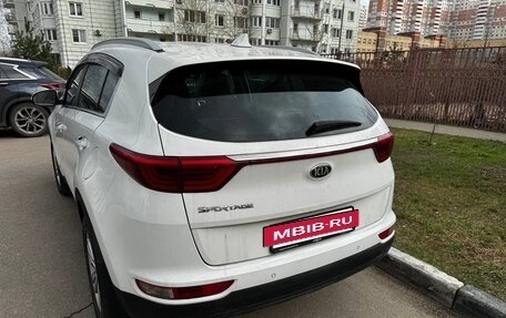 KIA Sportage IV рестайлинг, 2017 год, 1 900 000 рублей, 4 фотография