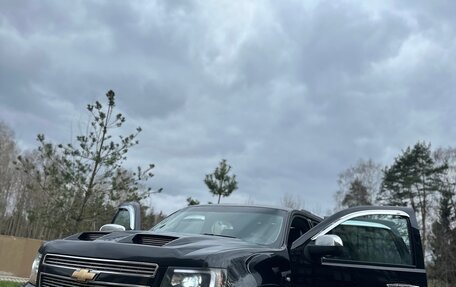 Chevrolet Tahoe III, 2013 год, 1 800 000 рублей, 9 фотография