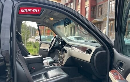 Chevrolet Tahoe III, 2013 год, 1 800 000 рублей, 12 фотография