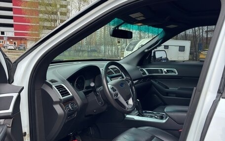 Ford Explorer VI, 2014 год, 2 150 000 рублей, 10 фотография