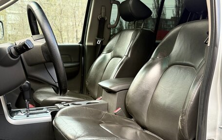 Nissan Pathfinder, 2011 год, 1 400 000 рублей, 15 фотография