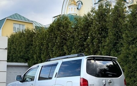 Nissan Pathfinder, 2011 год, 1 400 000 рублей, 10 фотография